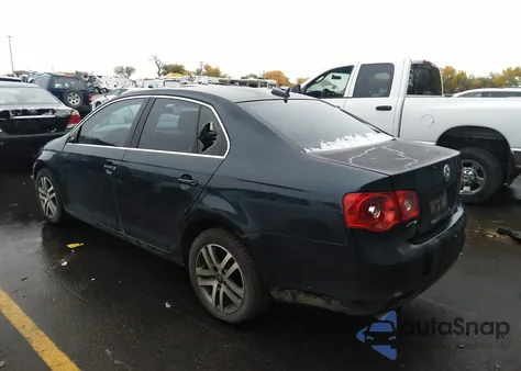 2006 Volkswagen Jetta 2.5 из США, поврежденный, VIN 3VWSF71KX6M661392